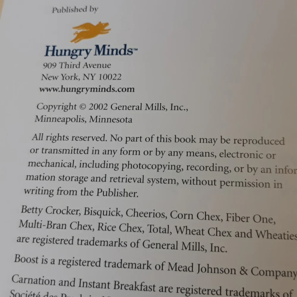 Betty Crocker's Living with Cancer Cook Book - Picture 3 of 10